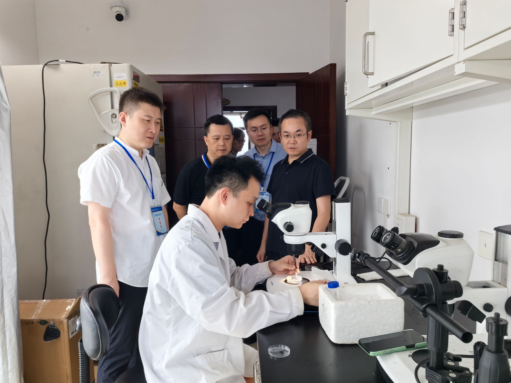 文件名稱:1.jpg原圖大小:2.38MB